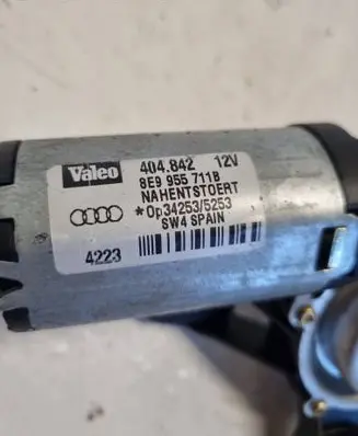 Audi Q7 4L Rear window wiper motor 404842 8E9955711B