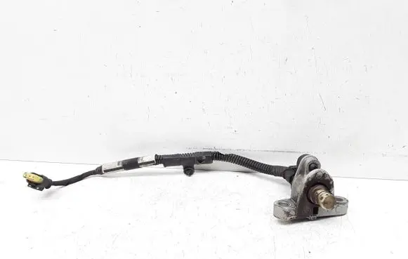 Volvo S60 Crankshaft position sensor 31441271