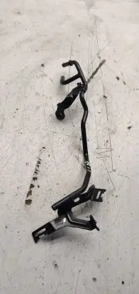 Volkswagen PASSAT B8 Engine coolant pipe/hose 04L121070ab
