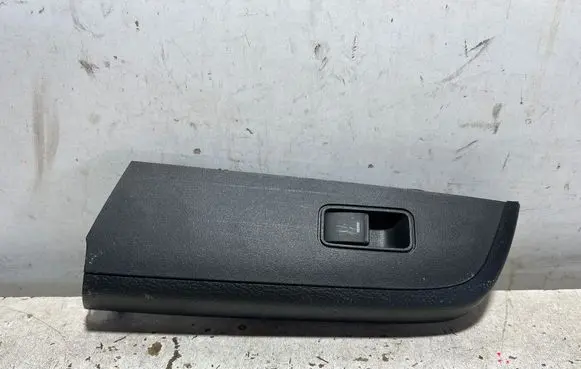 Mazda 6 Electric window control switch 03124620 K1827