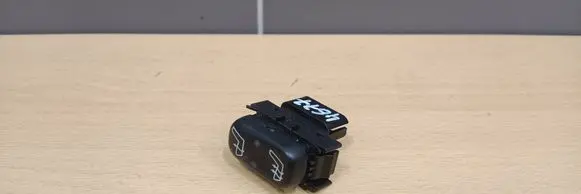 Mercedes-Benz ML W163 Seat heating switch 1638200210 03100620
