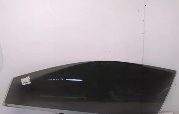 Honda Civic Front door window/glass (coupe) 