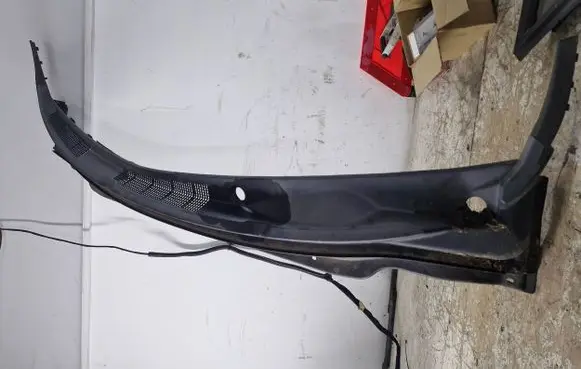KIA Ceed Wiper trim