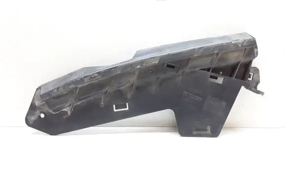 Volvo S80 Front bumper mounting bracket 30796387