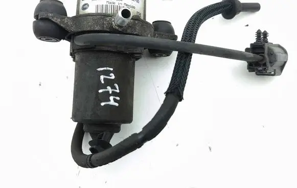 Chevrolet Trax Vacuum pump 95073598 93453200 00942815