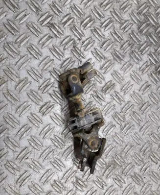 Subaru Legacy Steering column universal joint