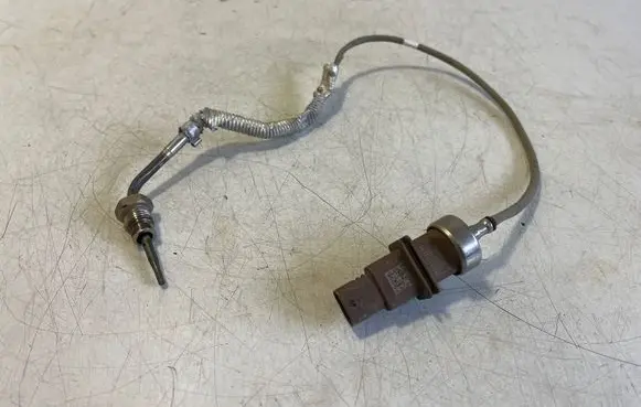 Audi TT TTS RS Mk3 8S Exhaust gas temperature sensor 8S0919529C