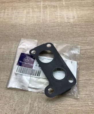 Mercedes-Benz Vito Viano W639 Other exhaust manifold parts A6111410280 0111410280 MBtruck