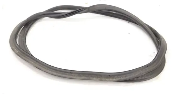 Skoda Octavia Mk4 Seal rubber (tailgate) 5E7827705H