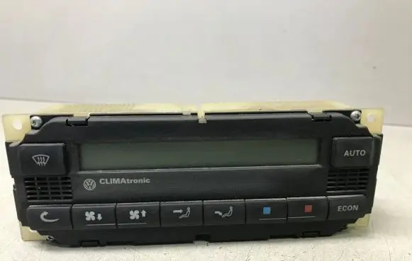 Volkswagen Golf IV Climate control unit