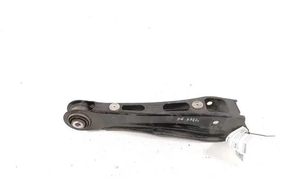 Rear control arm