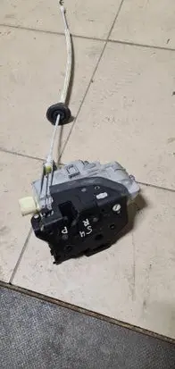 Audi Q7 4L Front door lock 3C1837016A