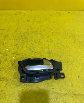 Citroen C4 I Picasso Rear door interior handle trim 110KM