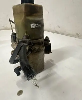 Ford Focus Power steering pump 4M513K514AD