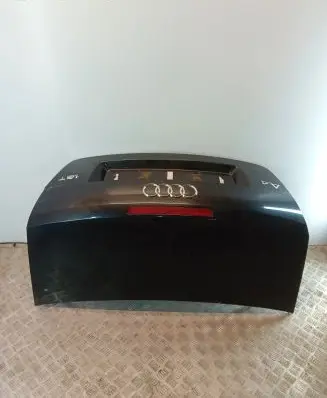 Audi A4 S4 B6 8E 8H Tailgate/trunk/boot lid