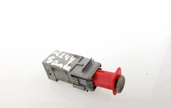 Clutch pedal sensor
