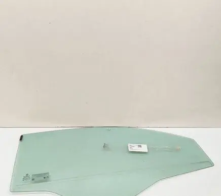 Fiat 500 Front door window glass four-door 52108392