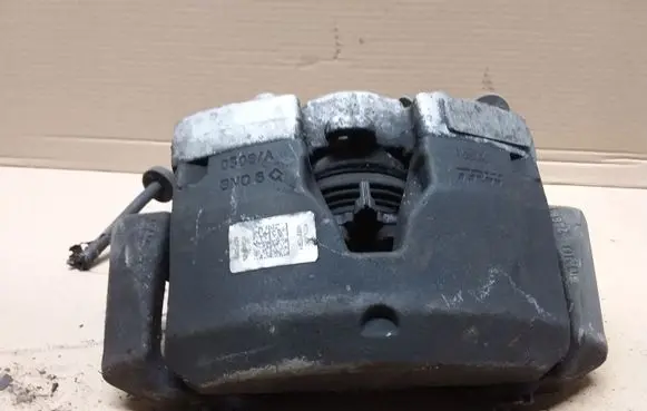 Audi A6 S6 C7 4G Front brake caliper