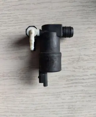 Citroen DS3 Windscreen/windshield washer pump