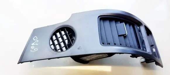 Honda CR-V Dash center air vent grill 77630SWWE020M1 77630-SWW-E020-M1