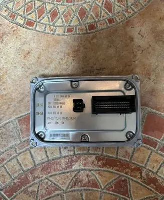 Mercedes-Benz GLE (W166 - C292) Headlight ballast module Xenon A2129005424 A2129014406 A2129014206