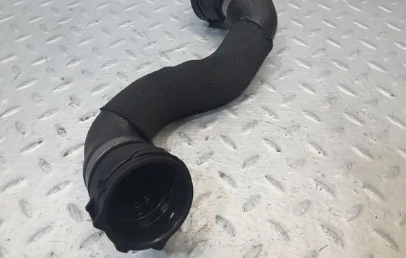 BMW 1 E81 E87 Engine coolant pipe/hose 7796870