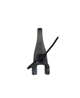 Ford S-MAX Fuel Injector clamp holder 