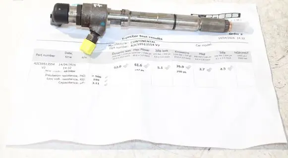 Volkswagen Golf IV Fuel injector 03L130277B