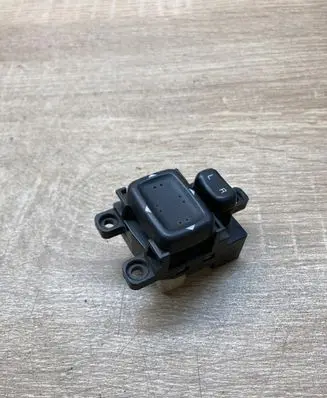 Mazda 6 Wing mirror switch 183608