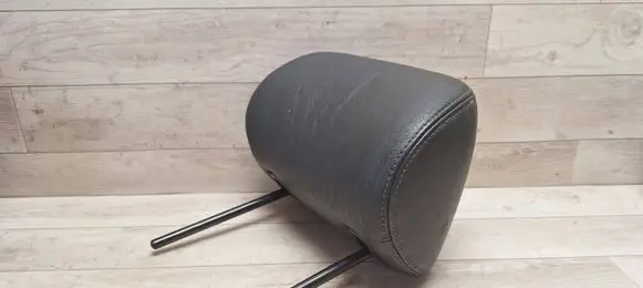 Citroen C5 Front seat headrest