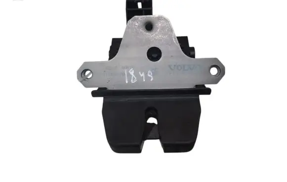 Volvo S60 Tailgate/trunk/boot lock/catch/latch 31335045