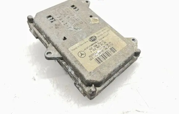 Mercedes-Benz E W211 Headlight ballast module Xenon 5DF00870400 A0028206026