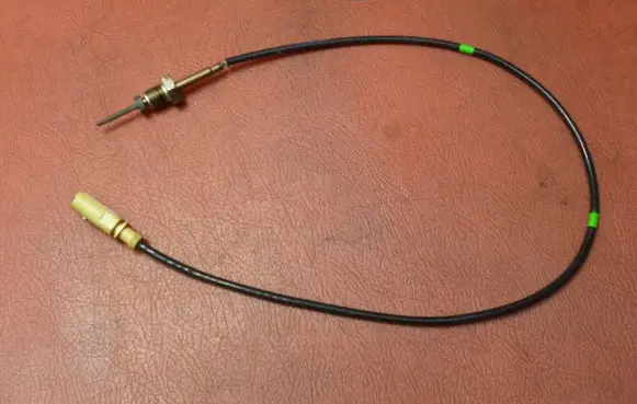 Volkswagen Golf VII Exhaust gas temperature sensor 04L906088JF