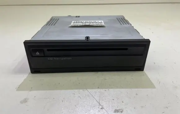Audi A6 S6 C6 4F Navigation unit CD/DVD player 4F0035769B 4F0910769H AU66Z3H81115L1