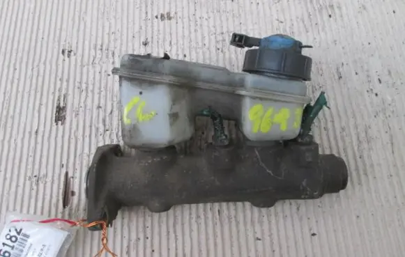 Fiat 500 Cinquecento Master brake cylinder