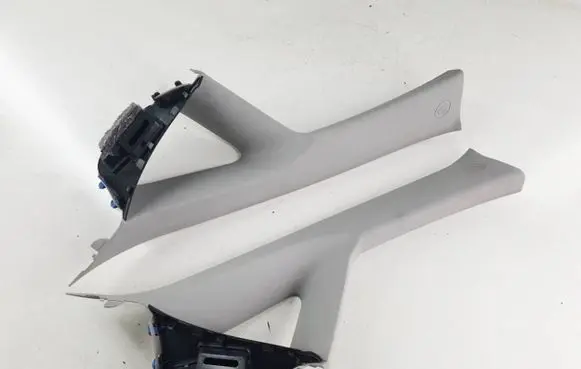 Toyota Auris 150 (A) pillar trim