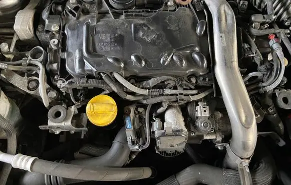 Renault Laguna III Engine M9R