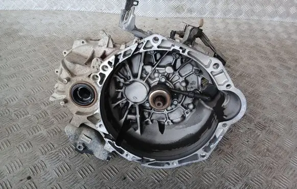 Hyundai Bayon Manual 5 speed gearbox BD77PB