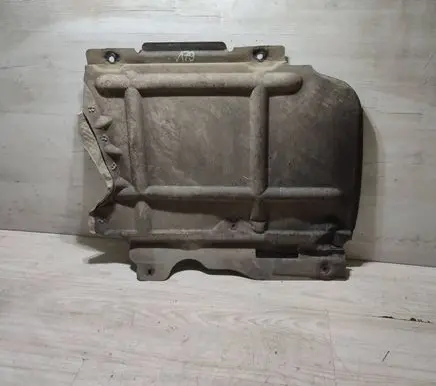 Jeep Grand Cherokee Engine splash shield/under tray BA14319186