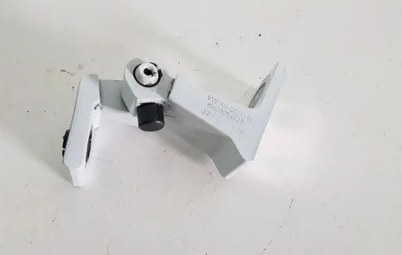 Audi A5 Sportback 8TA Front door upper hinge 8K0831402E
