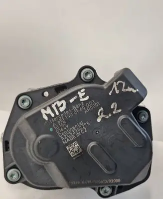 Mercedes-Benz E W212 EGR valve A6511400160 A2C53362275