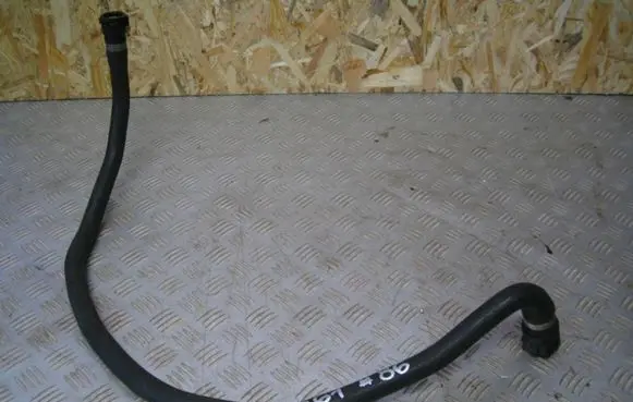 BMW 5 E60 E61 Engine coolant pipe/hose