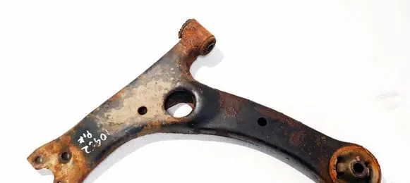 Toyota Corolla Verso AR10 Front lower control arm/wishbone 
