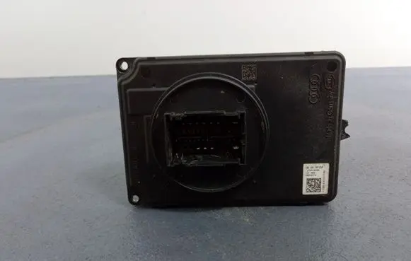 Audi Q7 4M Voltage converter/converter module 4K0941591BD