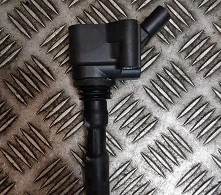Volkswagen e-Up High voltage ignition coil 04E905110M