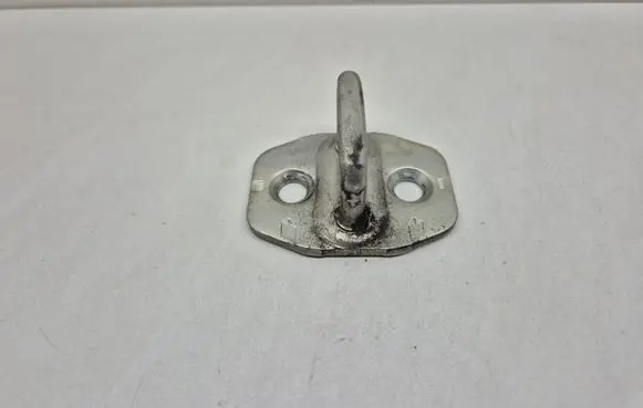 Mercedes-Benz Sprinter W907 W910 Front door lock loop/hook striker A9067200004