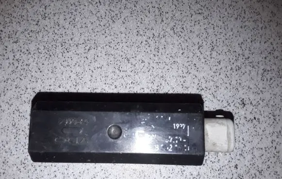 BMW 5 E39 Door central lock control unit/module 67118352165 8352165