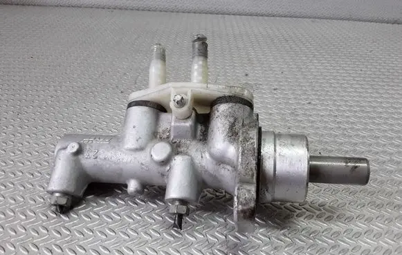 Opel Meriva A Master brake cylinder