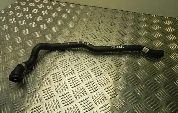 BMW 2 F22 F23 Engine coolant pipe/hose 9208175 VD10286