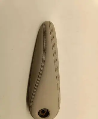 Chrysler Pacifica Rear seat armrest 5RD44TRMAD